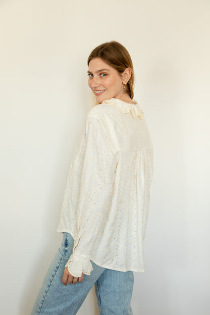 THE PIPPA NURSING SHIRT