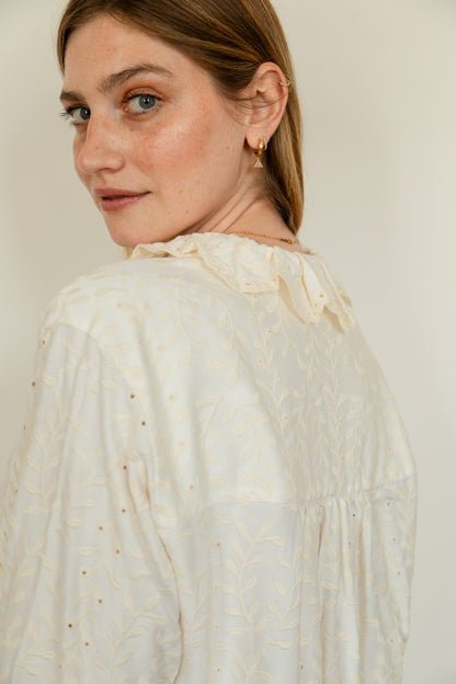 THE PIPPA NURSING SHIRT