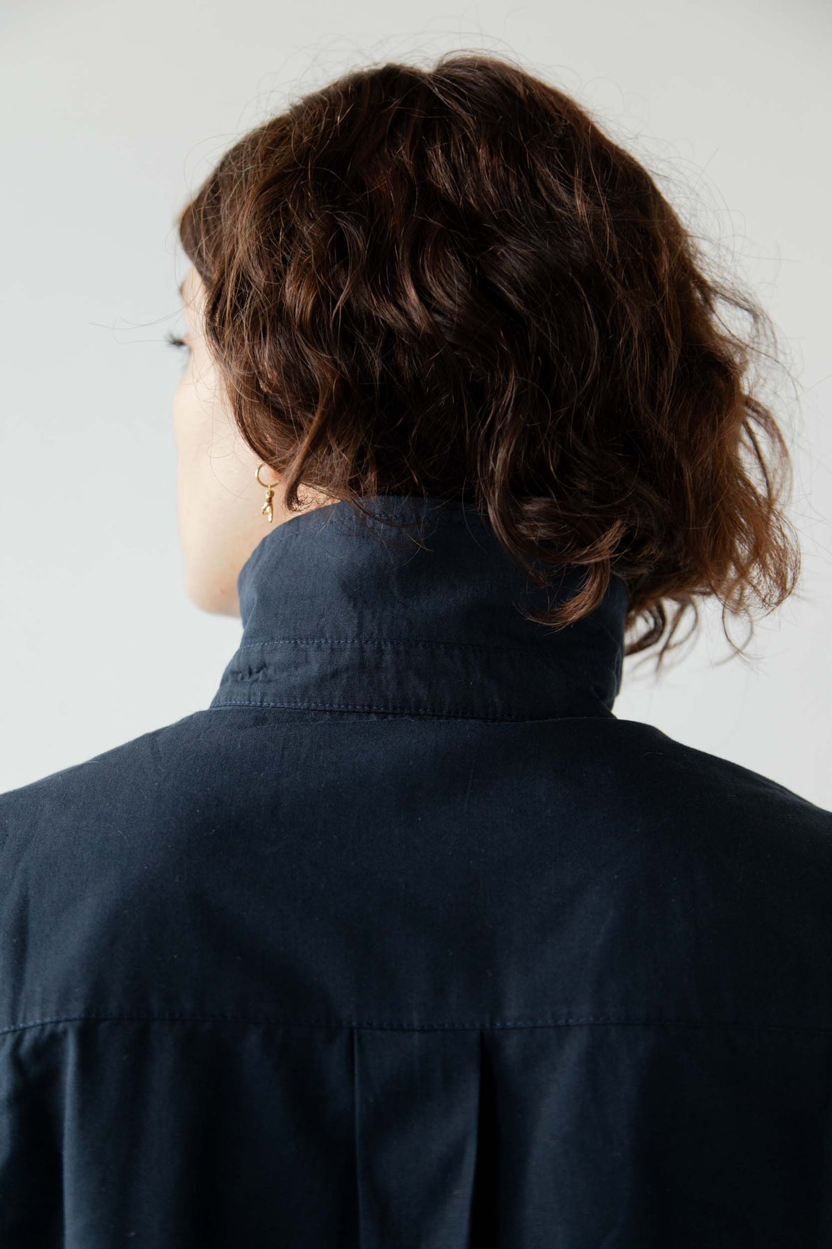 L'ENSEMBLE MARINE, chemise et pantalon